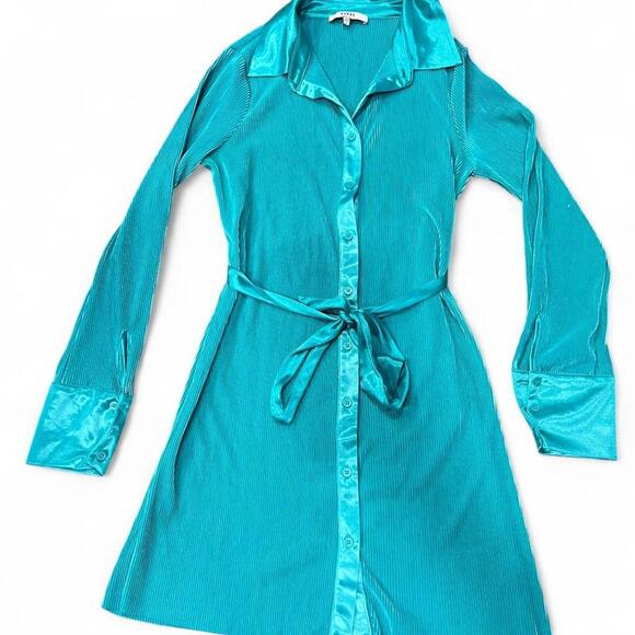 Dresses & Skirts - RO & DE Teal Pleated Shirt Dress with Satin Trim & Tie Belt Size S